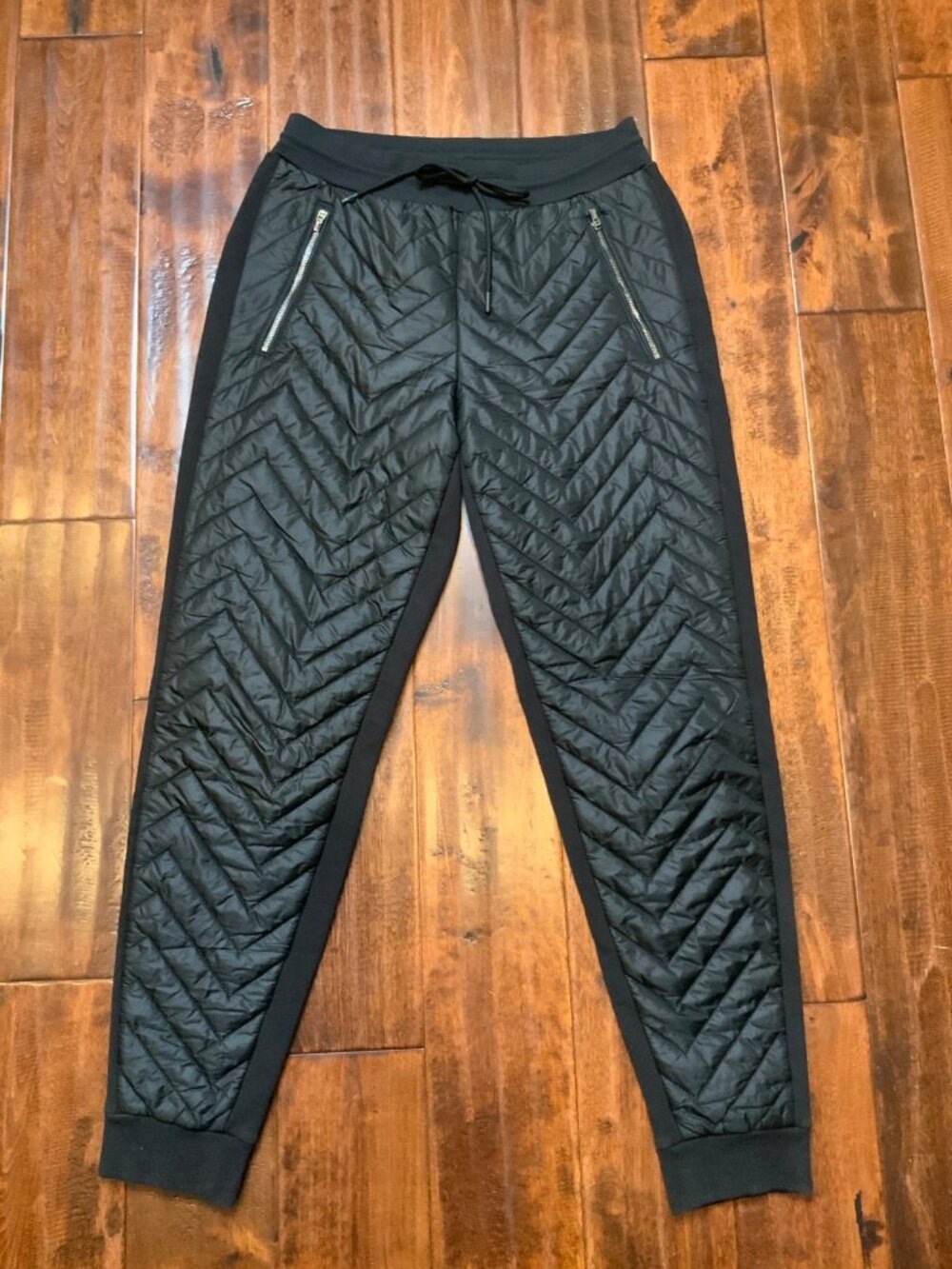 Athleta Black Solstice Apres Ski Down Jogger Pants, Size 2